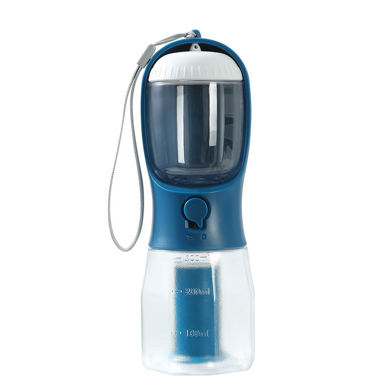 3-in-1 Portable Dog Water Bottle close-up for dogs and cats by Pawszozo