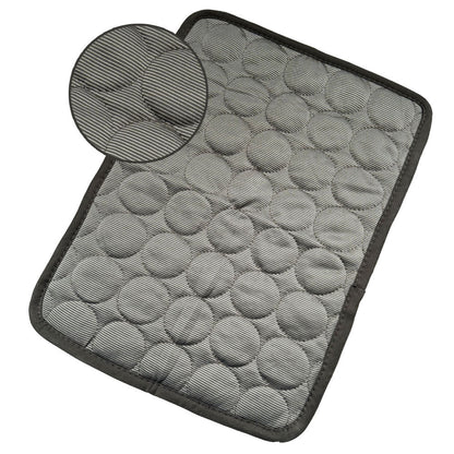 Tapis Rafraîchissant pour Chien Lit Froid d'Été Animaux de Compagnie Grande Taille pour Petits et Grands Chiens Accessoires pour Animaux de Compagnie Couverture Durable Canapé Tapis de Glace pour Chat Couverture Produits pour Animaux de Compagnie