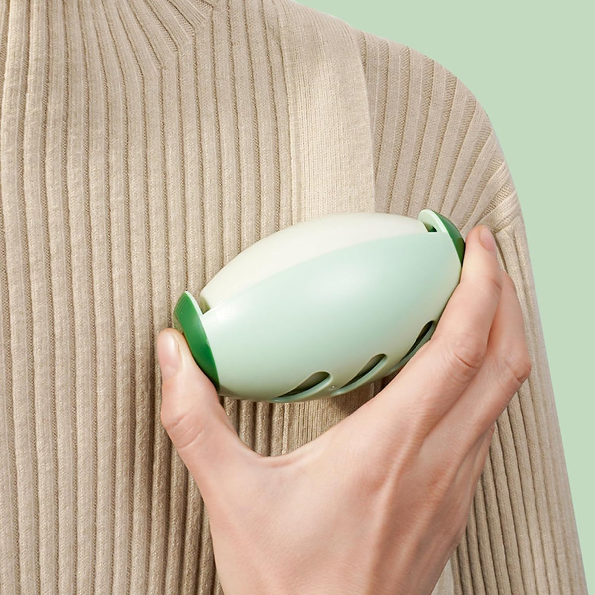 Washable Reusable Lint Roller Ball from Pawszozo for pet owners