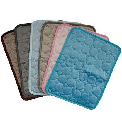 Tapis Rafraîchissant pour Chien Lit Froid d'Été Animaux de Compagnie Grande Taille pour Petits et Grands Chiens Accessoires pour Animaux de Compagnie Couverture Durable Canapé Tapis de Glace pour Chat Couverture Produits pour Animaux de Compagnie