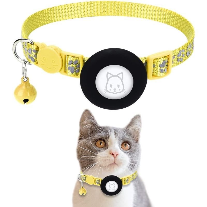 Reflective Cat Paw Print Collar product view for dogs and cats by Pawszozo